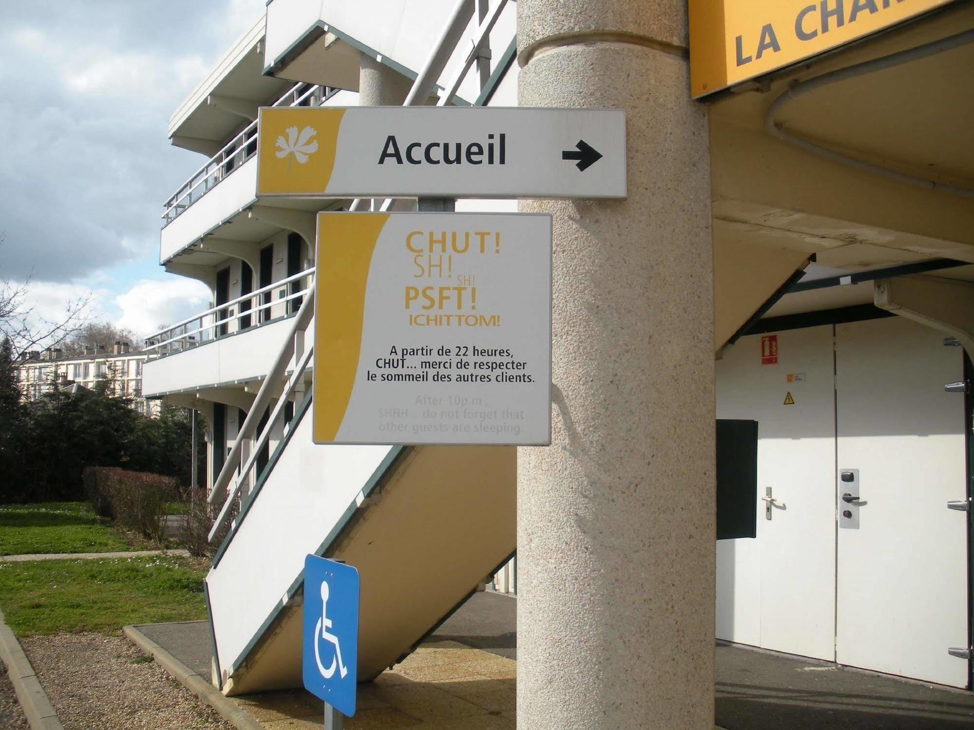 Premiere Classe Dreux Exterior photo